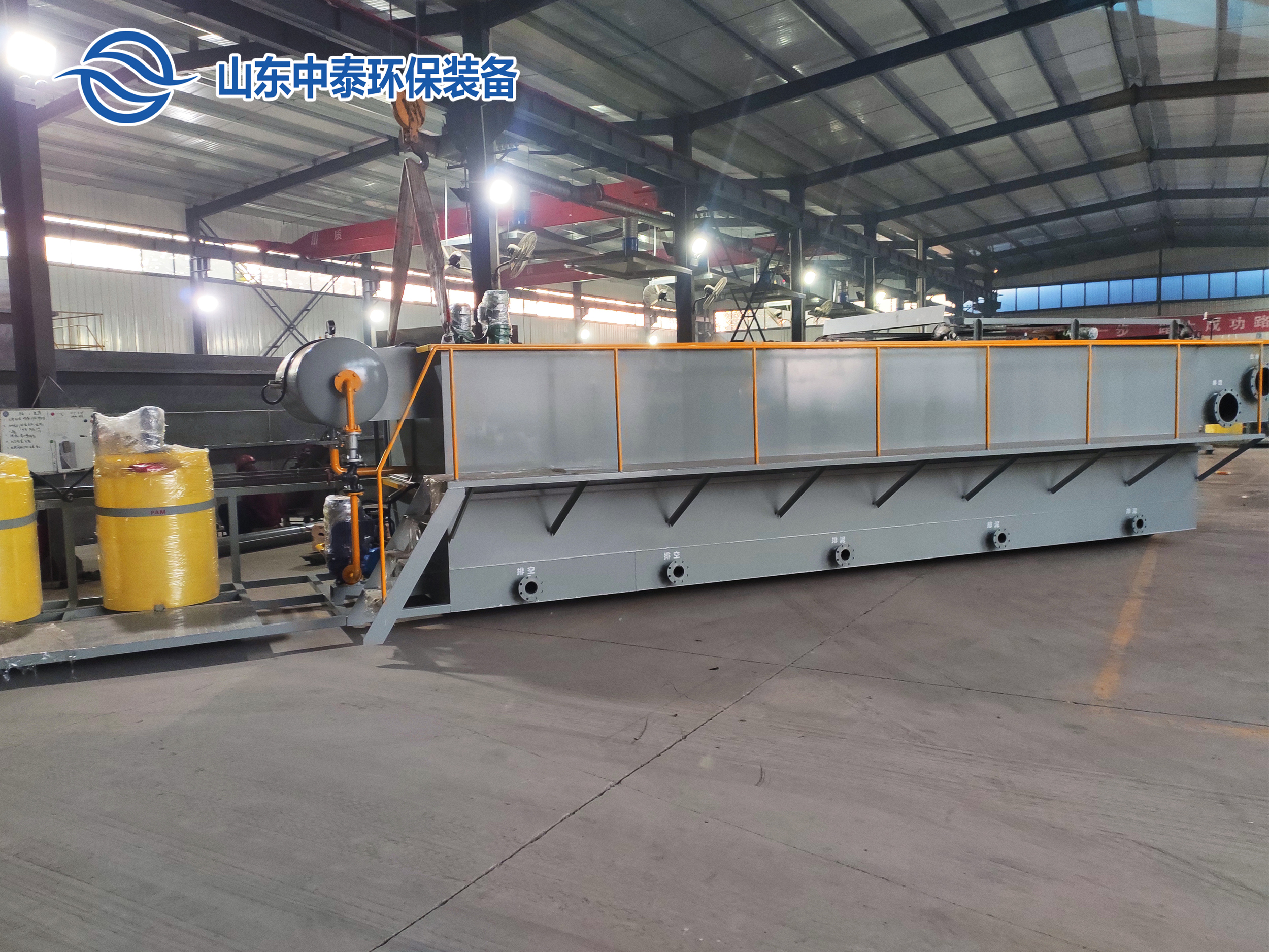 山東<a href='http://www.sujiaofangsu.com/' target='_blank' title='氣浮機(jī)'><strong>氣浮機(jī)</strong></a>，山東<a href='http://www.sujiaofangsu.com/' target='_blank' title='氣浮機(jī)'><strong>氣浮機(jī)</strong></a>廠家，山東氣浮機(jī)廠，氣浮機(jī)